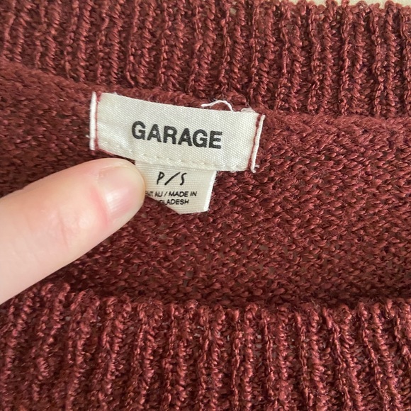 Cropped sweater - Picture 3 of 3